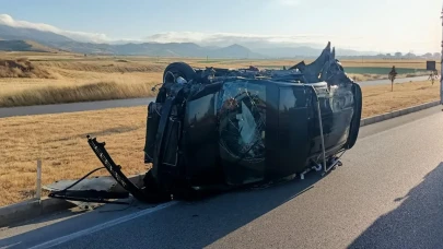 Merzifon’da Trafik Kazası: 1 Kişi Hayatını Kaybetti, 4 Yaralı!