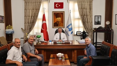 Başkan Kargı Halk Gününde Vatandaşları Dinledi: “Çözüm Odaklı Belediyeciliğe Devam Ediyoruz”