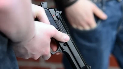 Düğünde havaya ateş açıldı: 1 ölü, 2 yaralı