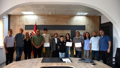 Gümüşhacıköy Kaymakamı Büşra Güneş’ten LGS Şampiyonlarına Tebrik ve Ödül