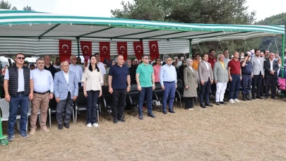 Vali Önder Bakan, Çerkes Kültür Festivali’ne Katıldı