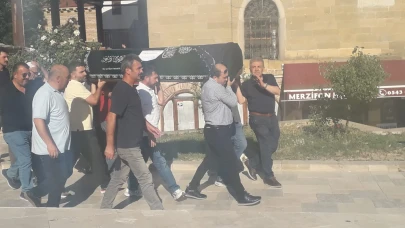 Fikriye Çiğlez Son Yolculuğuna Uğurlandı