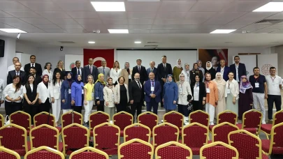 Amasya’da “Anadolu Mektebi Yazar Okumaları” Paneli Düzenlendi