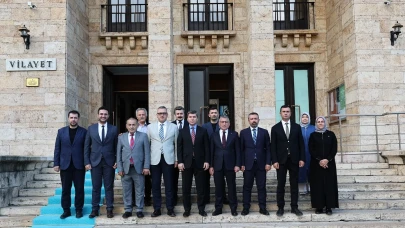 AK Parti Üst Düzey Heyeti Amasya Valisi Önder Bakan ile Buluştu