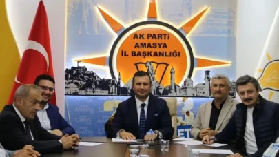 AK Parti Amasya Teşkilatı Yeni Dönem İçin Toplandı