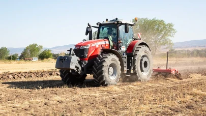 Amasya DSYB’den Çiftçilere Dip Kazan ile Toprak İşleme Desteği