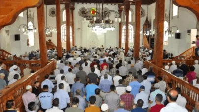 Merzifon’da Mevlid Kandili Huşu İle Kutlandı