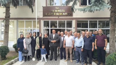 Çorum AK Parti Heyeti Hamamözü’nde Halkla Bir Araya Geldi