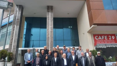 Hasan Çilez, Kürtün’de Köy ve Mahalle Başkanlarıyla Buluştu