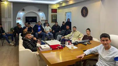 AK Parti Merzifon Gençlik Kolları Toplandı, Yol Haritası Çizildi