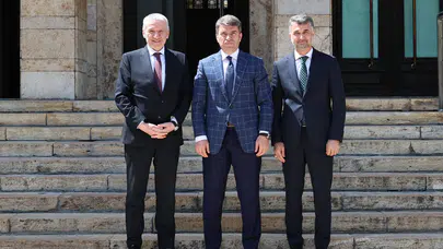 Amasya Valisi Bakan Genel Müdür Akbaş’ı Ağırladı