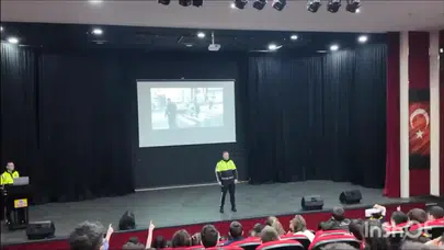Amasya Polisi Miniklere Trafik Bilinci Aşıladı