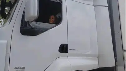 Kadın Tır Şoför Çorum’a Hayran Kaldı
