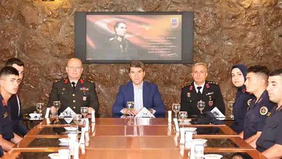 Amasya’da Polis Ve Jandarmayla Bayramlaşma