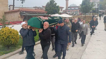 Merzifon Şehit Eşi Şaziye Ceylan’ı Son Yolculuğuna Uğurladı