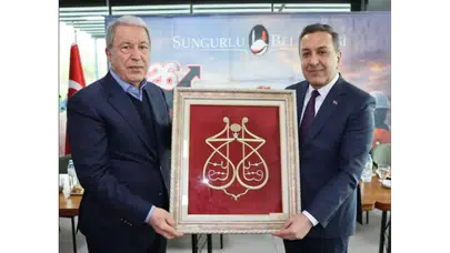 Akar’dan Dere’ye Övgüler