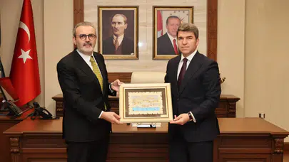 Mahir Ünal Amasya’da Temaslarda Bulundu