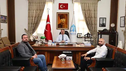 Merzifon’da Dikkat Çeken Zirve: İş Dünyası ve Muhtar Bir Arada