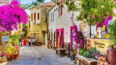 Türkiye'de Tatil Yapılacak En Güzel Yerler! 2026 Yazının En Popüler Rotaları