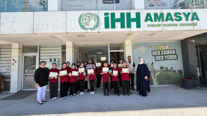 Amasya'da Minik Yüreklerden Büyük Destek