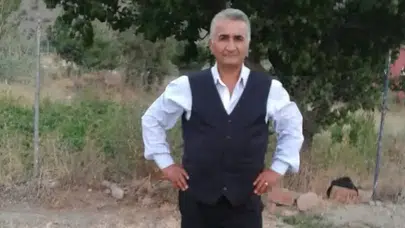Traktör Dereye Devrildi: Sürücü Öldü