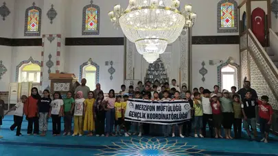 Azize Hatun Camii’nde Kur’an Kursu Coşkusu