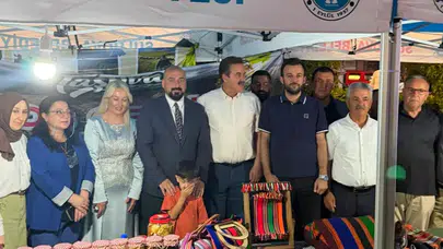 Vekil İpek Festival Coşkusuna Ortak Oldu