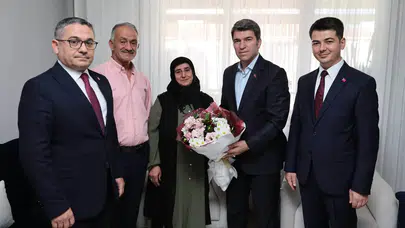 Vali Bakan’dan Şehit Ailesine Vefa Ziyareti
