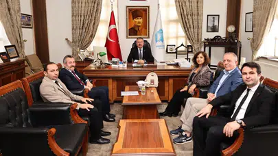 Merzifon Belediyesi’nde İki Önemli Buluşma!
