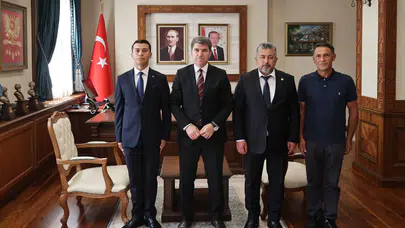 Kara Harp Okulu’nun Birincisi Vali Bakan’ın Makamında