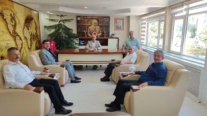 MHP Merzifon’dan İlçe Milli Eğitim Müdürü Yozgat’a İade-i Ziyaret