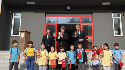 Amasya’da İlk Zil Vali Bakan’la Çaldı!