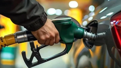 Depoları Doldurun! Akaryakıta Çifte Zam Geliyor