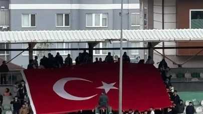 Şehzadeler’den Kırmızı-Beyaz Tepki