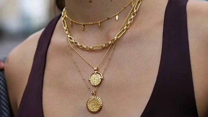 2026 Yılının Kadın Altın Modası: Zamansız Işıltı ve Modern Dokunuşlar