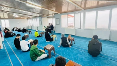 Genç Hafızlara Diyanet Teşkilatı Anlatıldı