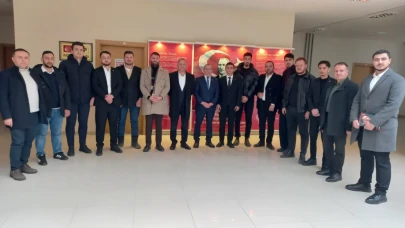 CHP İl Gençlik Kolları’ndan Merzifon İlçe Başkanlığı’na Ziyaret