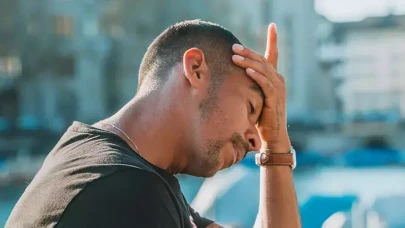 Rüyada Kafada Şişlik Görmek Ne Anlama Gelir? Bilinçaltı Mesajlar ve Yorumlar