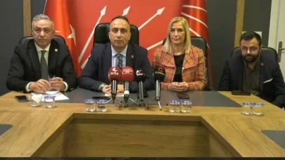 SOLMAZ, AK PARTİ’YE GEÇEN ŞENOL ÖNCÜL’Ü AHLAKSIZLIKLA SUÇLADI
