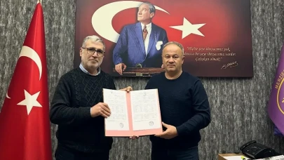 Çınık, Mazbatasını Aldı