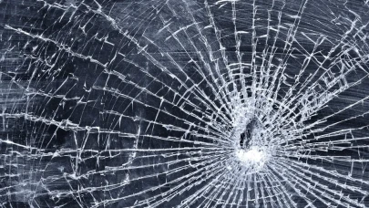 Rüyada Cam Görmek Ne Anlama Gelir? İşte Dikkat Çeken Yorumlar