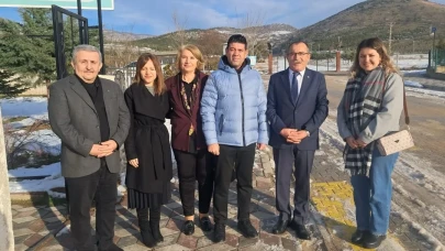 CHP Merzifon’dan Eğitime Ziyaret