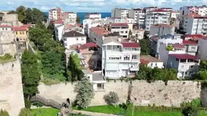 Tarihi Kale İçin Yıkım Başladı! 12 Bina Kaldırılacak
