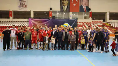 Amasya’da Voleybol Heyecanı Sona Erdi! Şampiyon Belli Oldu