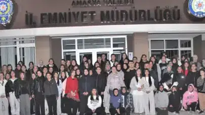 Amasya’dan 80 Kız Öğrenciye Karadeniz Kampı