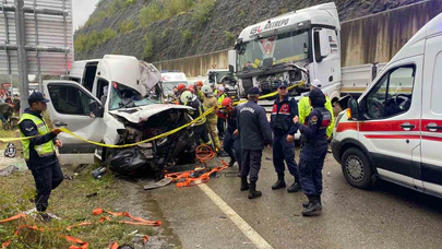 Feci Kaza: 1 Ölü, 11 Yaralı