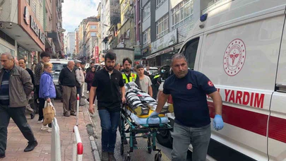 Kurye SUV Aracın Çarpmasıyla Yaralandı