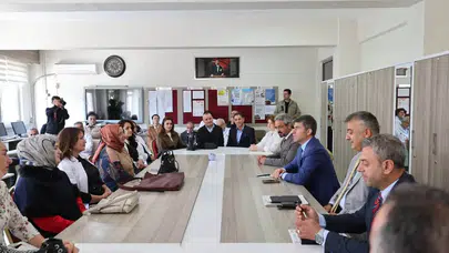 Amasya Valisi Alptekin Anadolu Lisesi’nde