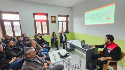 Merzifon’da Çiftçilere Eğitim Verildi
