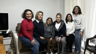 Amasya'da CHP Kadın Kolları Depremzedelere Sahip Çıktı!